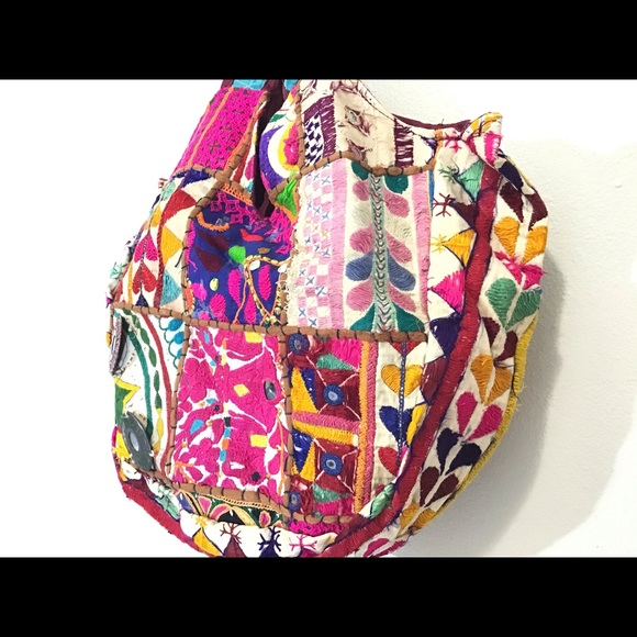 Bohemian handcrafted shoulder bag - Picture 4 of 8